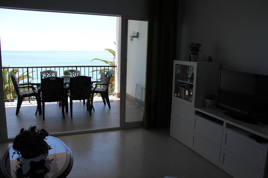 Apartamento Tuhillo 8 Nerja Buitenkant foto