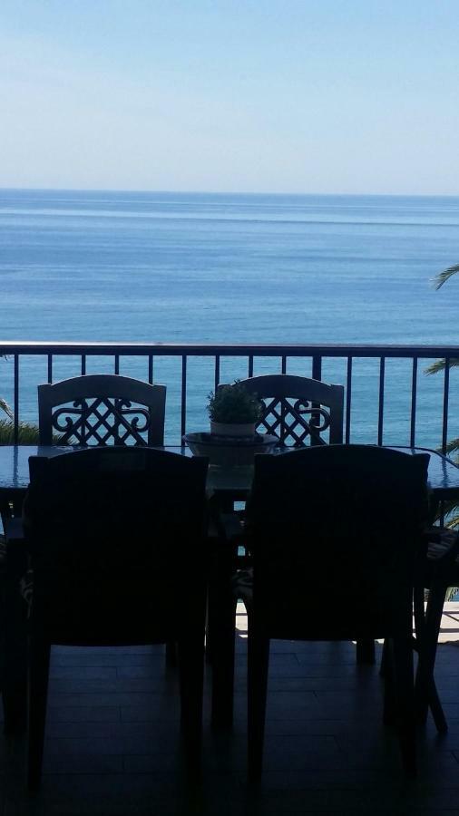 Apartamento Tuhillo 8 Nerja Buitenkant foto
